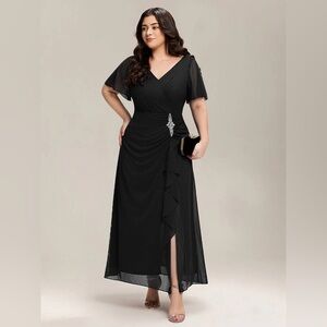 🆕Plus Size Rhinestone Embellished Chiffon Ruffle Sleeve Dress